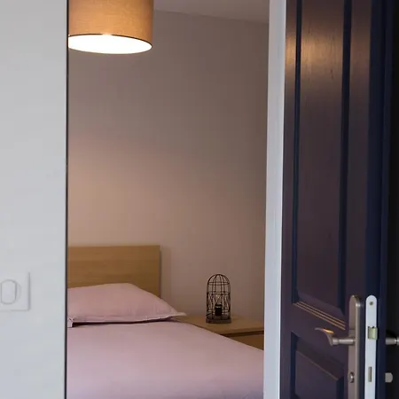 Apart By Jo Apartment